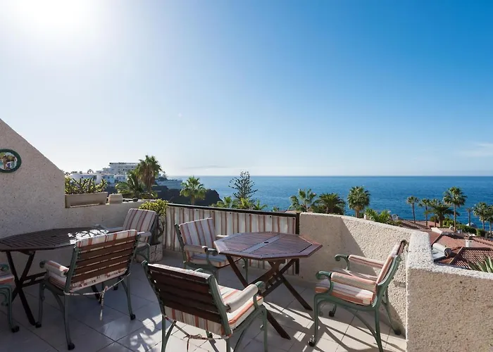 Sunset Two Bedroom Apartment *