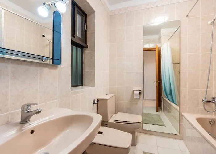 Sunset Two Bedroom Apartman *